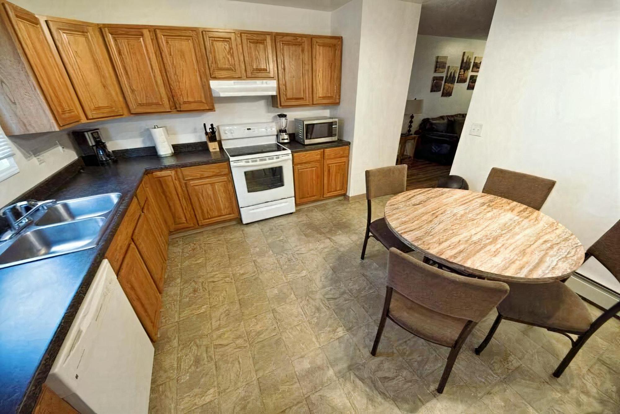 Stay Anchorage! Furnished Two Bedroom Apartments With High Speed Wifi Habitación foto